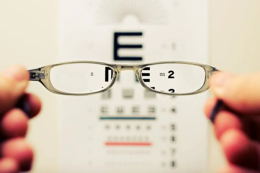 Illustration debunking the myth that masturbation causes eye problems, showing scientific facts vs historical misconceptions